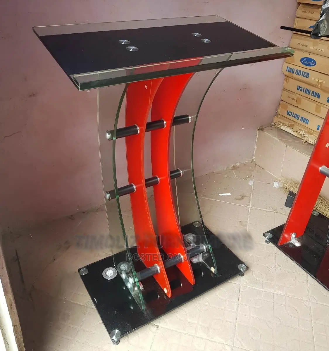 modern glass pulpit design