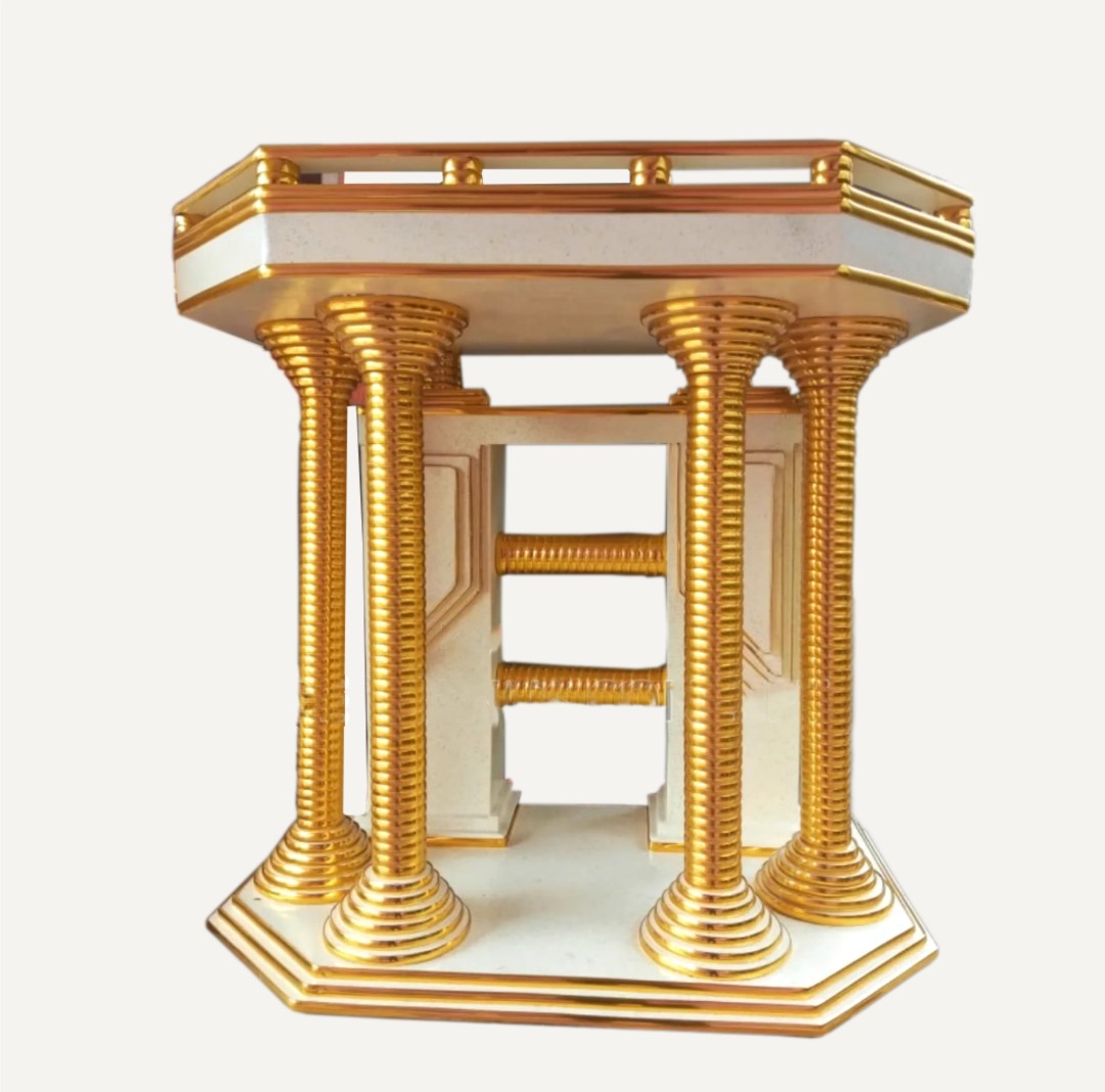 four pillar gold stripe pulpit