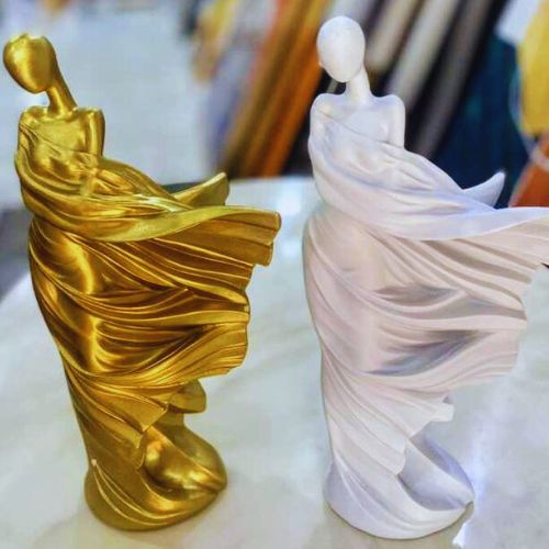 Luxury decor figurines Lagos