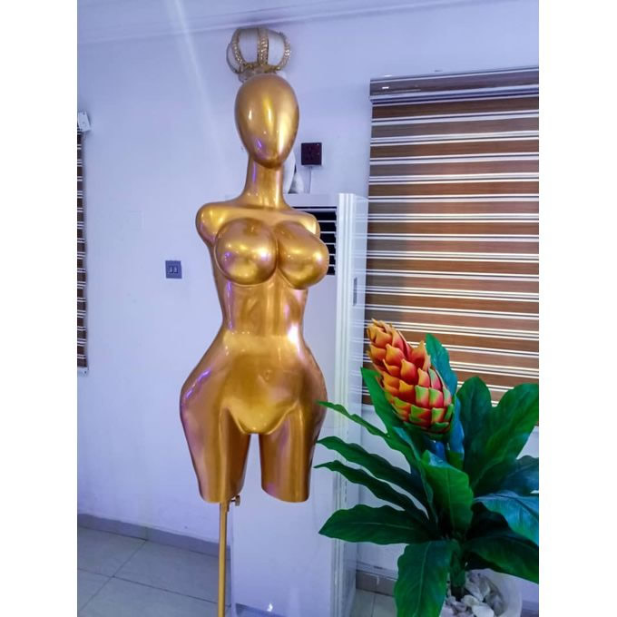 Female mannequin Nigeria