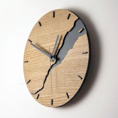 wooden wall clock with delivery in lagos