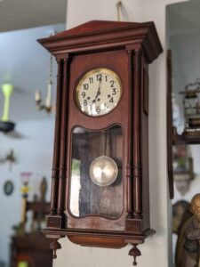 pendulum clock