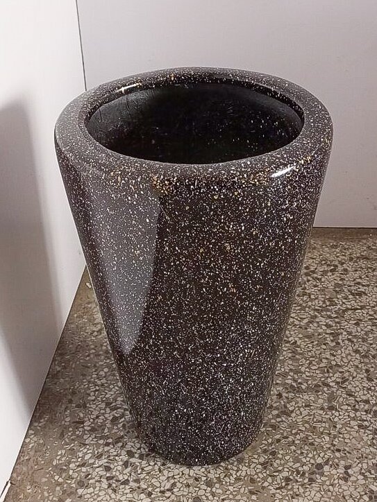 outdoor decorative vases Lagos
