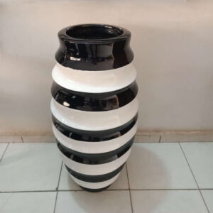 Custom color flower pots Lagos