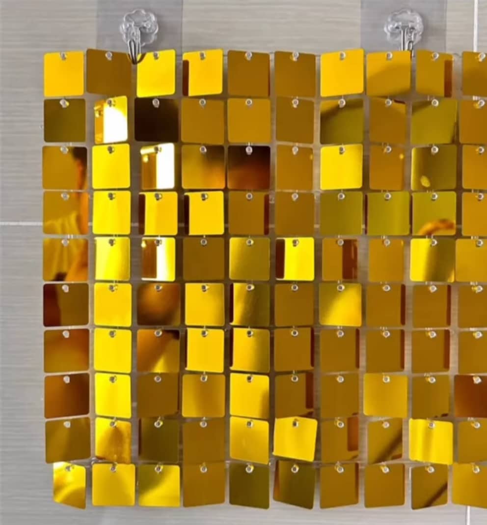 Shimmering Panel