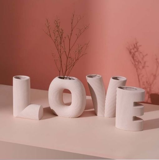 ceramic art flower vases in Lagos
