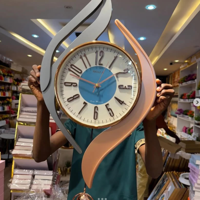 Veloura Big Wall Clocks