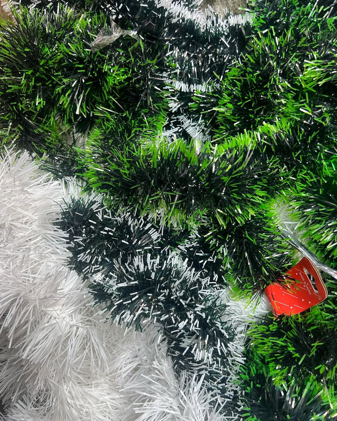 Beautiful Christmas garland supplier in Lagos