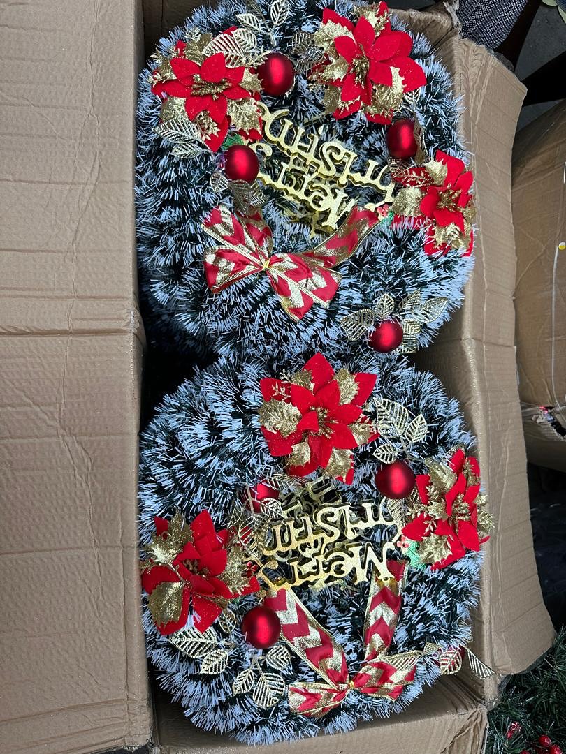 Merry Christmas wreath suppliers