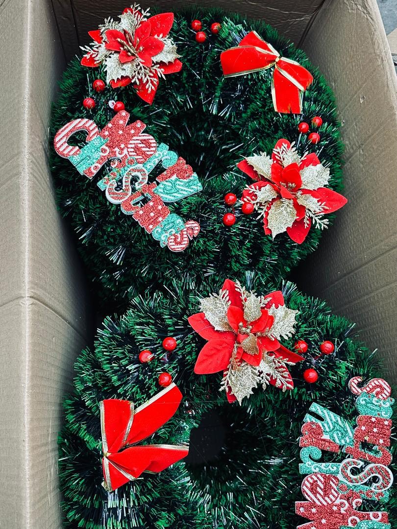 Merry Christmas wreath suppliers